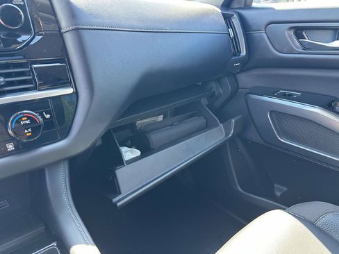 Used 2023 Nissan Pathfinder SL w/ SL Premium Package AWD/4WD image 19