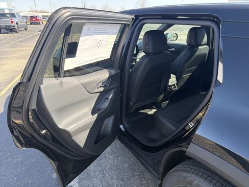 New 2026 Chevrolet Equinox LT w/ Convenience Package II AWD/4WD image 22