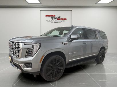 Used 2025 GMC Yukon XL Denali