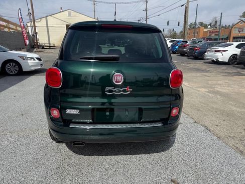 Used 2017 FIAT 500L Pop w/ Popular Equipment Package image 12