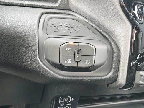 New 2026 RAM 3500 Tradesman AWD/4WD image 27