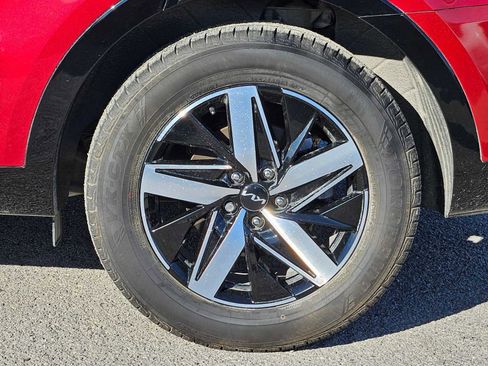 Certified 2023 Kia Sorento S w/ Panoramic Sunroof Package image 13