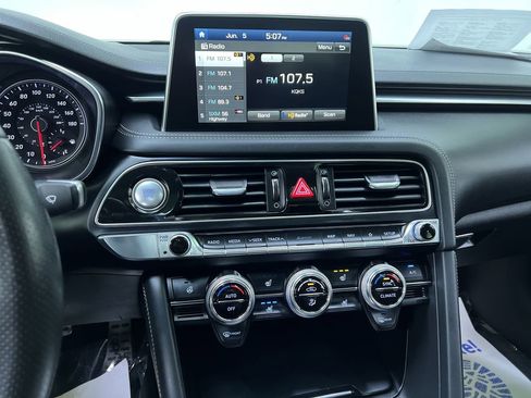Used 2020 Genesis G70 3.3T w/ Sport Package AWD/4WD image 21
