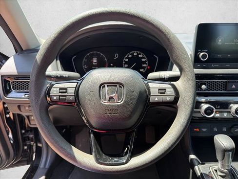 Used 2025 Honda Civic LX image 15
