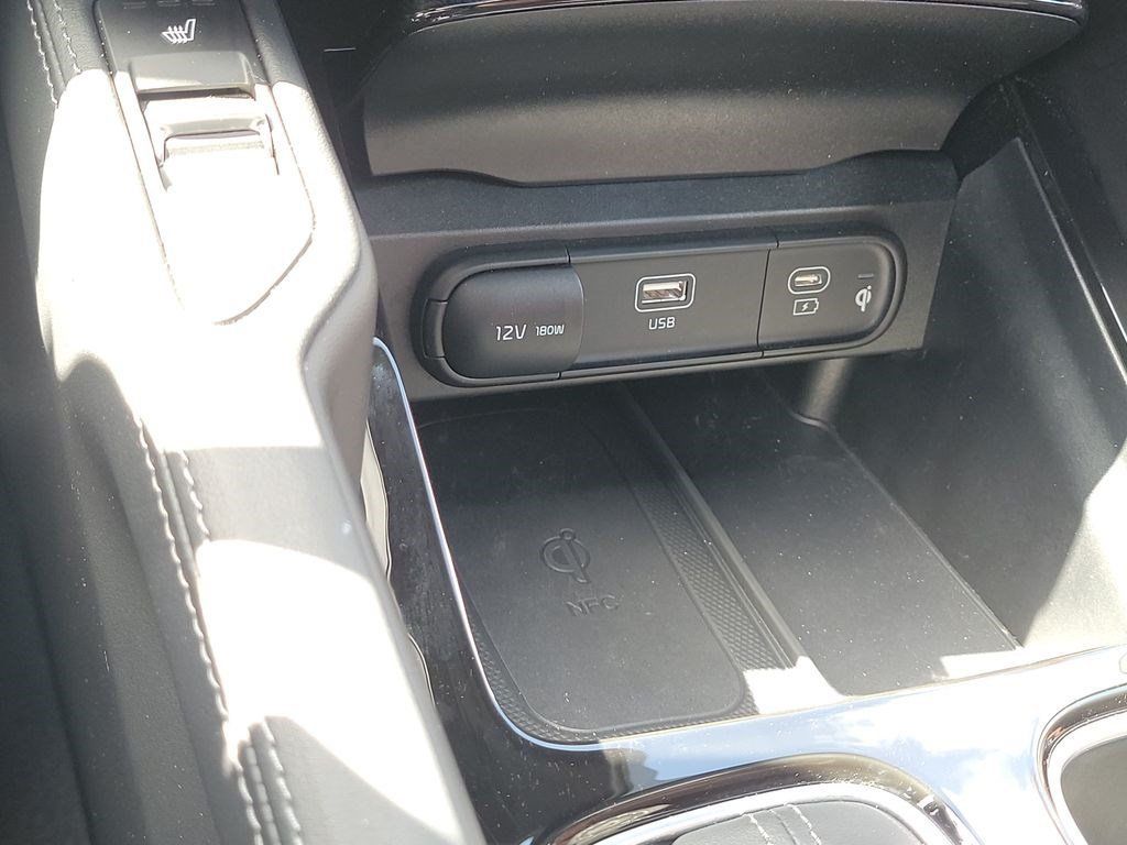Certified 2025 Kia Telluride SX FWD image 18
