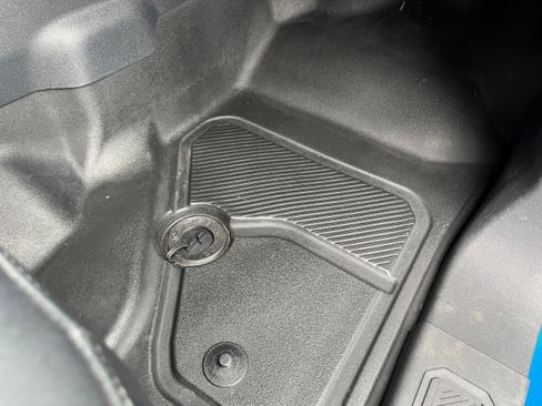 Used 2025 Ford Bronco Badlands AWD/4WD image 14