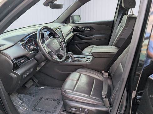 Certified 2023 Chevrolet Traverse RS AWD/4WD image 16