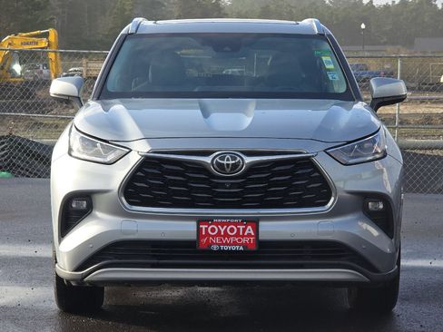 Used 2020 Toyota Highlander Platinum image 6
