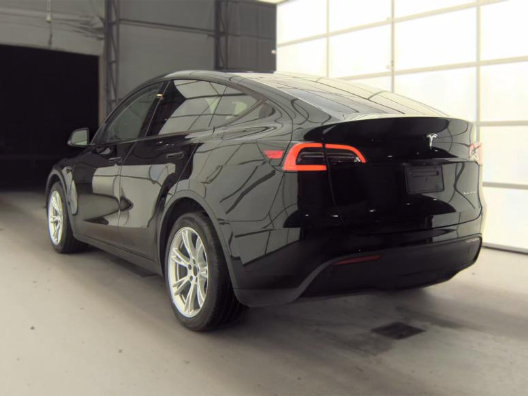 Used 2023 Tesla Model Y Long Range AWD/4WD image 7