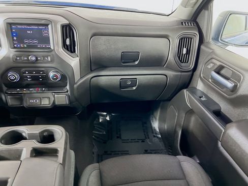 Used 2023 Chevrolet Silverado 1500 Custom image 21