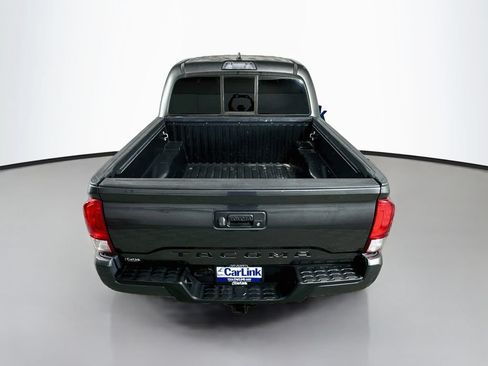 Used 2016 Toyota Tacoma TRD Sport w/ Towing Package RWD image 29
