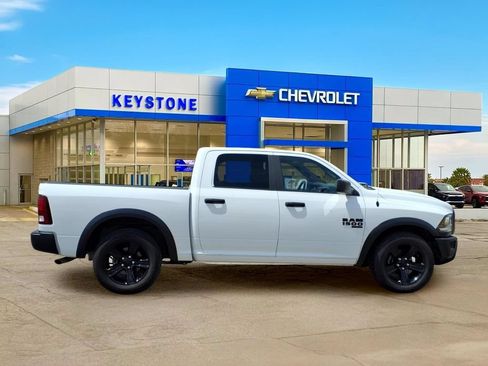 Used 2024 RAM 1500 Warlock RWD image 2