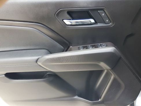 Certified 2025 Chevrolet Colorado LT RWD image 18