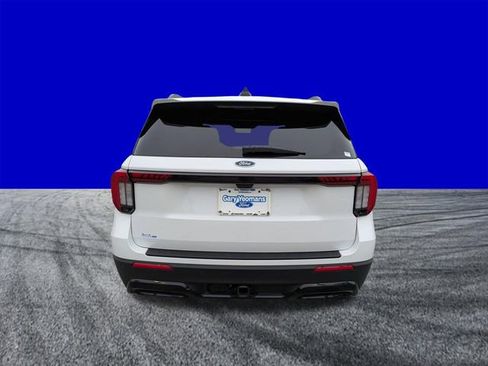 New 2026 Ford Explorer ST-Line w/ ST-Line Street Pack image 5