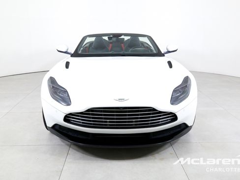 Used 2020 Aston Martin DB11 Volante RWD image 5