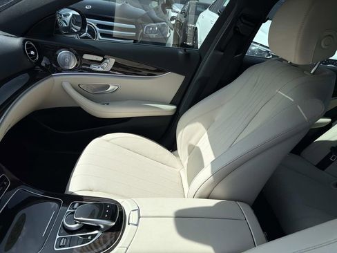 Used 2020 Mercedes-Benz E 450 4MATIC Sedan image 16