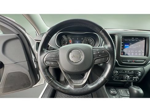 Used 2020 Jeep Cherokee Trailhawk w/ Cold Weather Group AWD/4WD image 22