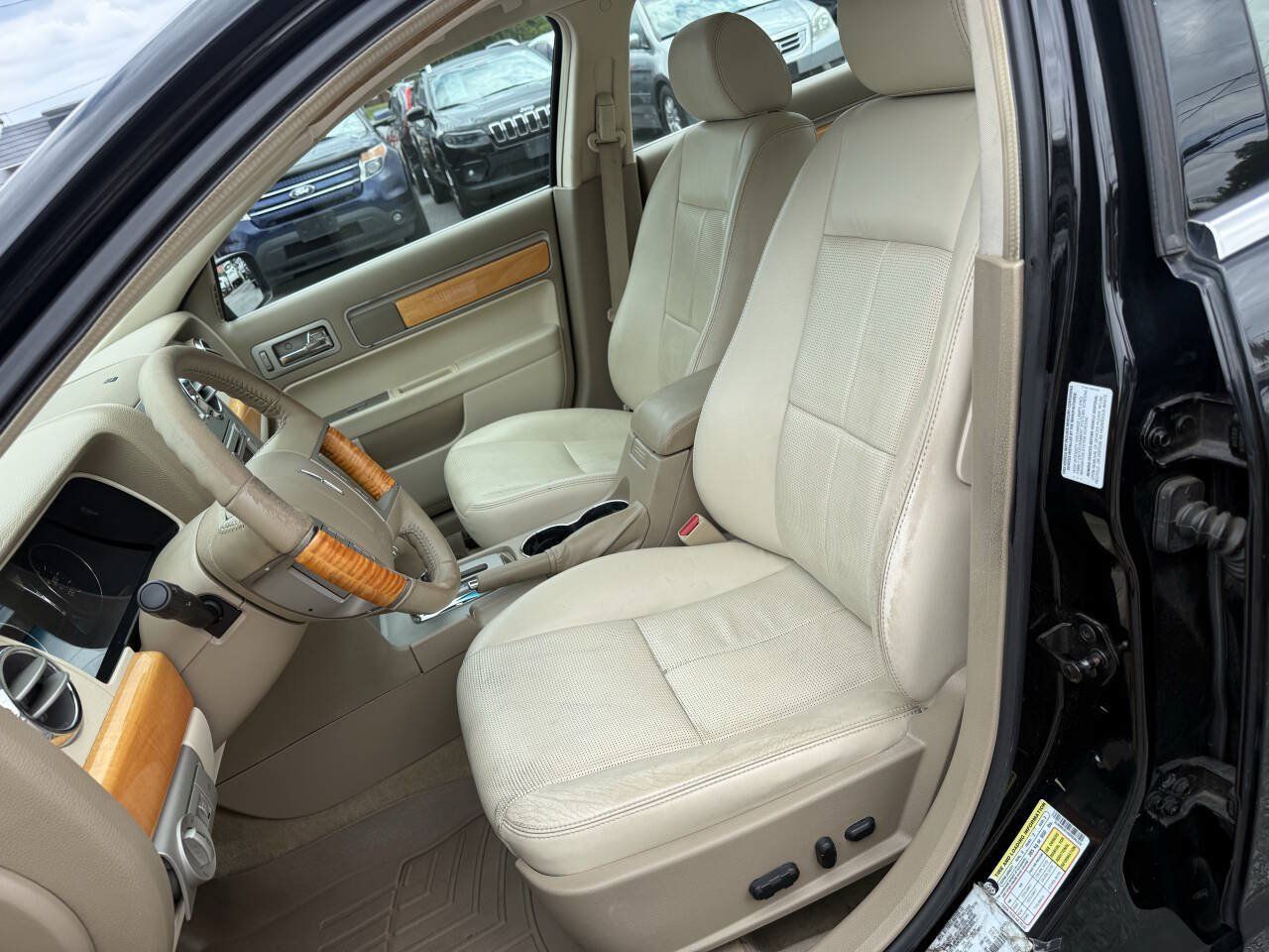 Used 2006 Lincoln Zephyr FWD image 7
