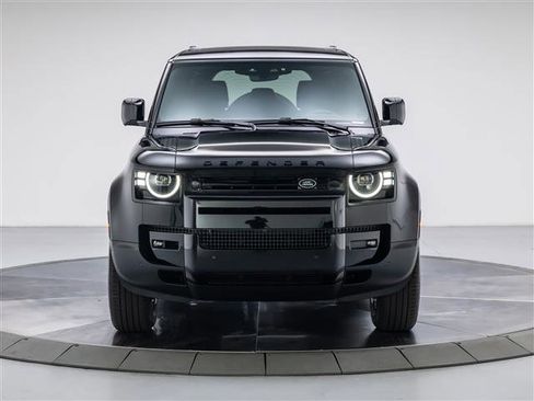 New 2026 Land Rover Defender 110 S AWD/4WD image 8