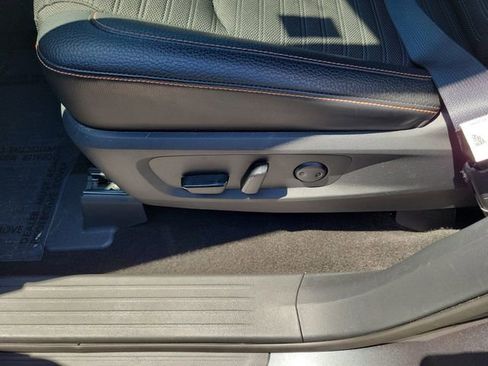 Used 2024 Nissan Pathfinder Rock Creek AWD/4WD image 13