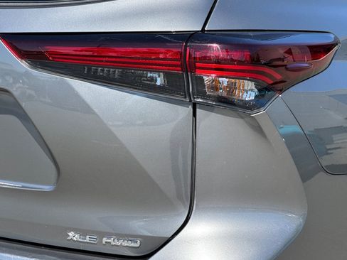 Used 2026 Toyota Highlander XLE AWD/4WD image 29