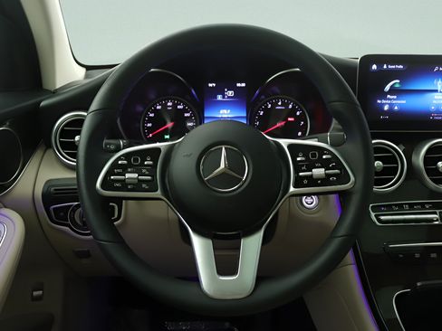 Certified 2022 Mercedes-Benz GLC 300 image 8