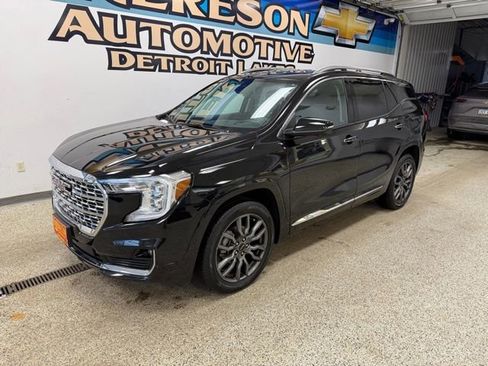 Used 2024 GMC Terrain Denali w/ Black Diamond Edition image 1