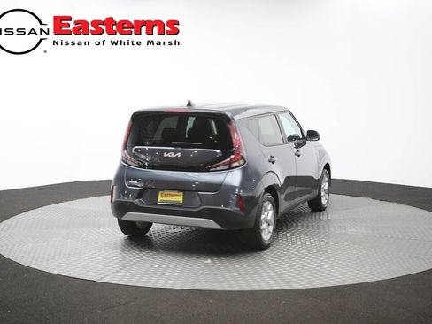 Used 2025 Kia Soul LX w/ LX Technology Package FWD image 38