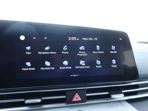 New 2026 Hyundai Elantra Limited image 35