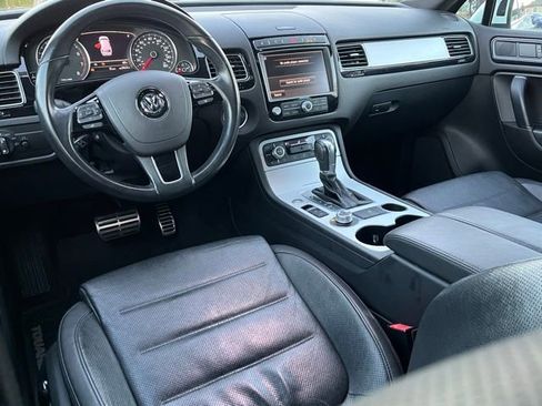 Used 2017 Volkswagen Touareg V6 image 29