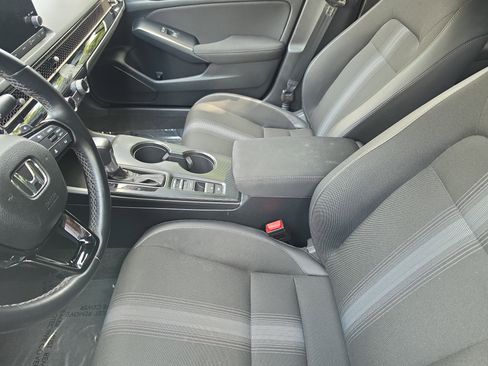 Certified 2025 Honda Civic Sport image 7