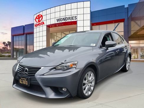 Used 2016 Lexus IS 200t image 2