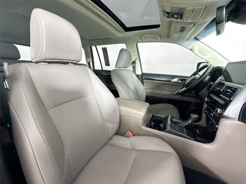 Used 2023 Lexus GX 460 Premium image 59
