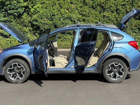Used 2014 Subaru Crosstrek 2.0i Premium w/ Moonroof Package AWD/4WD image 11