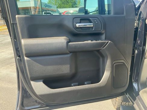Used 2024 Chevrolet Silverado 2500 Custom w/ Custom Value Package AWD/4WD image 17