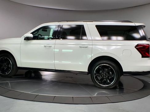 Used 2024 Ford Expedition Max Limited image 6
