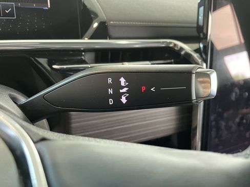 New 2025 GMC Sierra EV Denali image 24