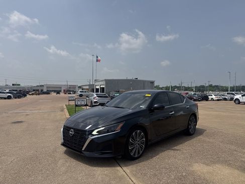 Certified 2023 Nissan Altima 2.5 SL AWD/4WD image 8