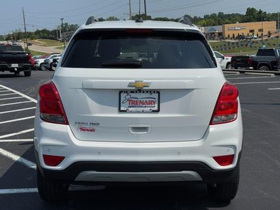 Used 2022 Chevrolet Trax LT w/ Driver Confidence Package