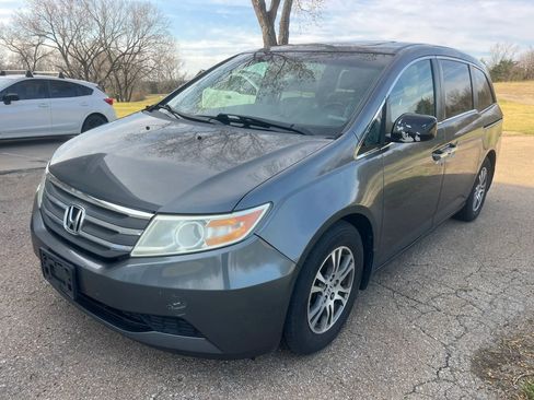 Used 2012 Honda Odyssey EX-L image 2