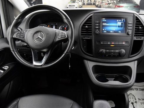 Used 2023 Mercedes-Benz Metris Passenger image 20