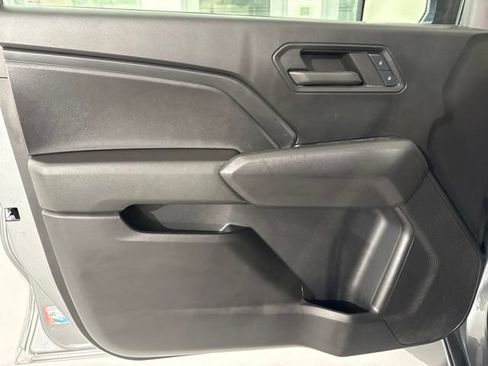 Used 2024 Chevrolet Colorado Trail Boss w/ Technology Package AWD/4WD image 16