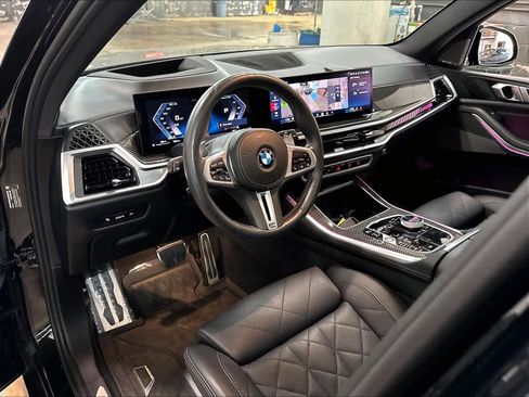 Used 2024 BMW X5 M60i AWD/4WD image 16