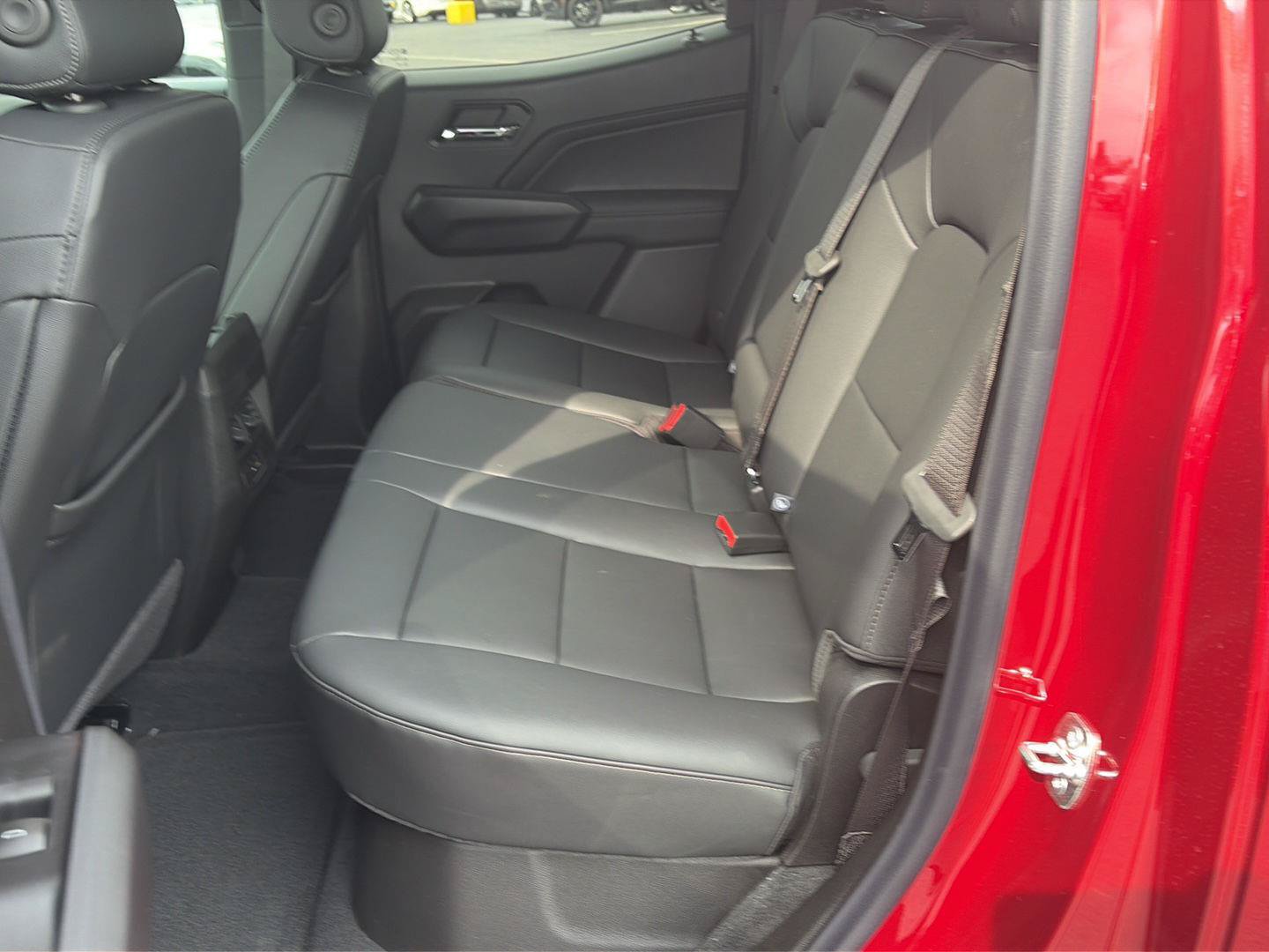 New 2026 Chevrolet Colorado LT w/ LT Convenience Package AWD/4WD image 12