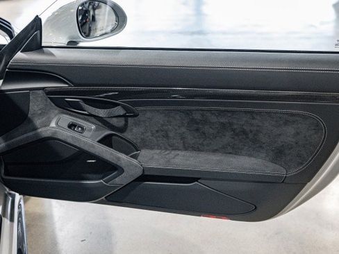 Used 2019 Porsche 911 GT2 RS w/ Weissach Package image 15