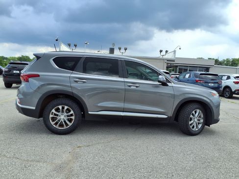 Used 2020 Hyundai Santa Fe SE w/ Cargo Package FWD image 32