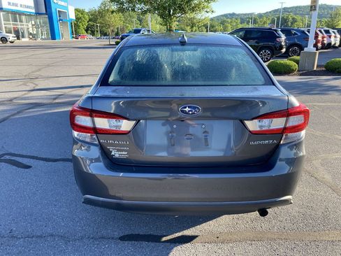Used 2019 Subaru Impreza 2.0i Premium AWD/4WD image 6