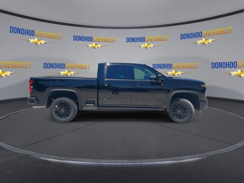 New 2026 Chevrolet Silverado 2500 High Country w/ Midnight Edition AWD/4WD image 9