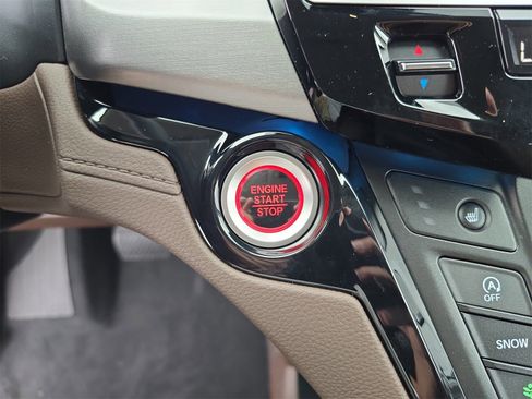 New 2026 Honda Odyssey Touring image 29