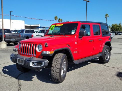 Used 2023 Jeep Wrangler Unlimited Sahara AWD/4WD image 10